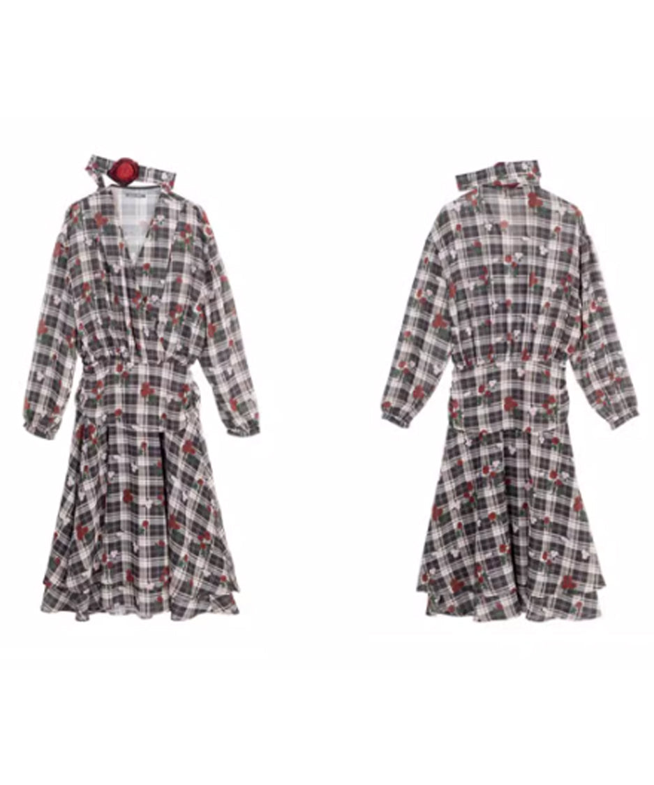 V-neck Flower Check Dress