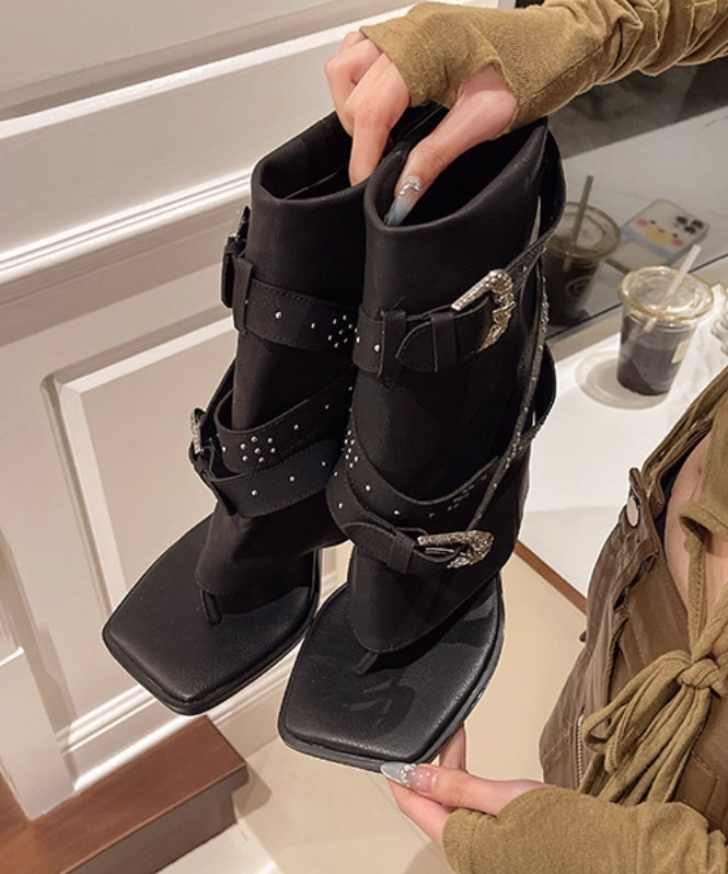 Buckle Crush Cover Sandal