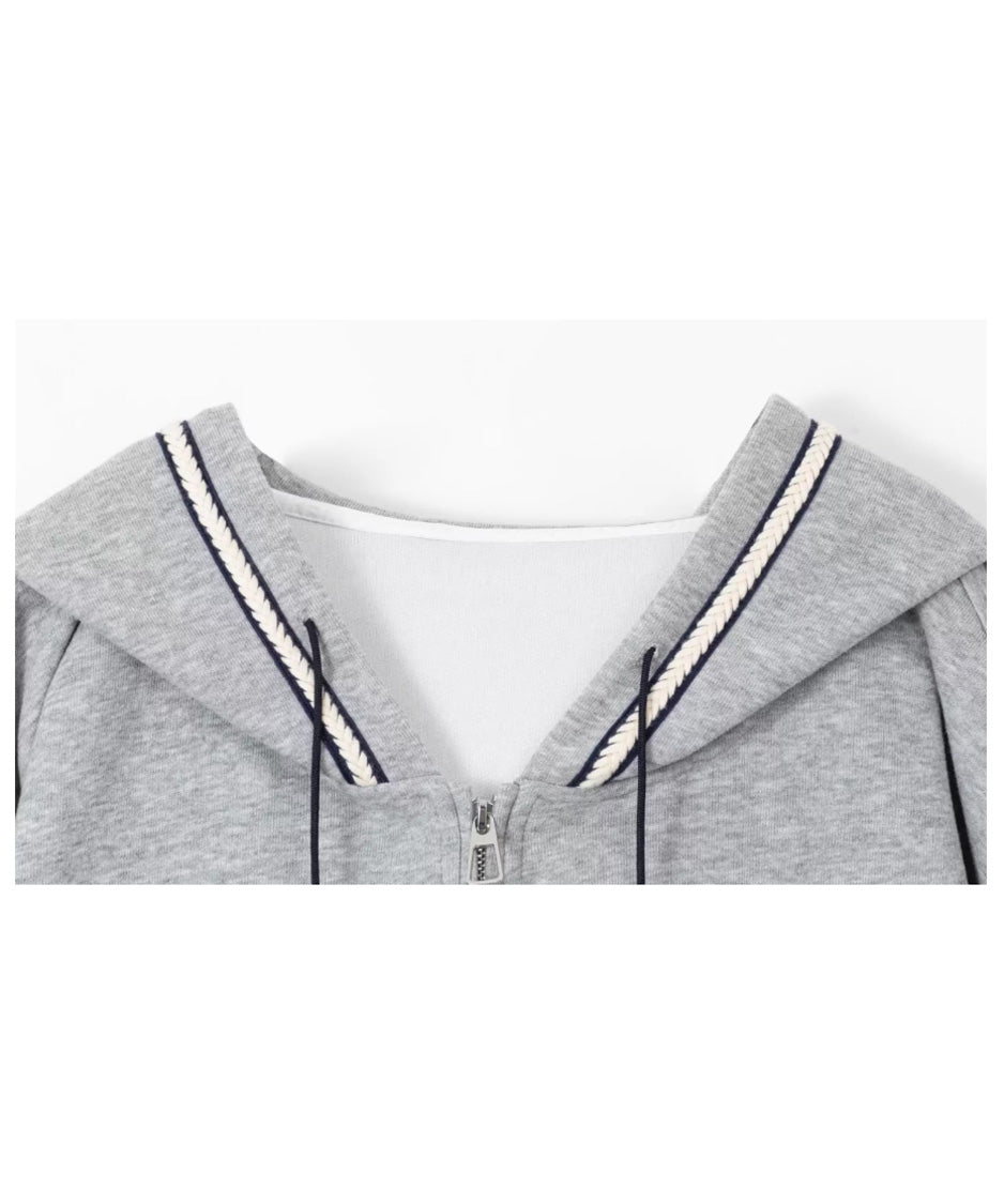 VarsityTrim Lounge Series