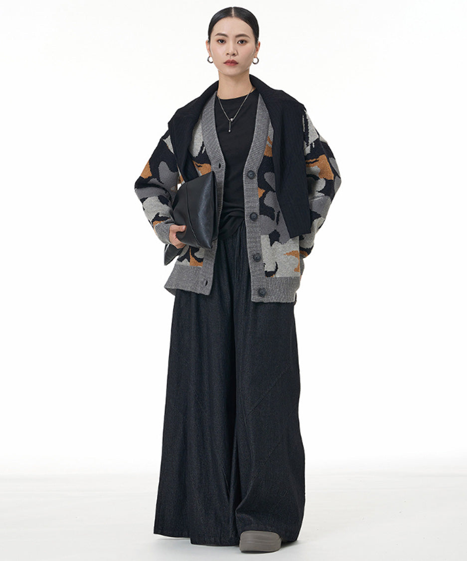 Abstract Pattern Knit Cardigan