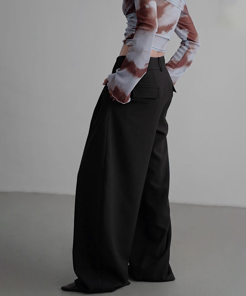 Front Tucked Wide Pants