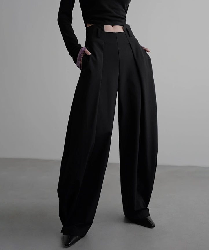 Side High Waist Tuck Pants