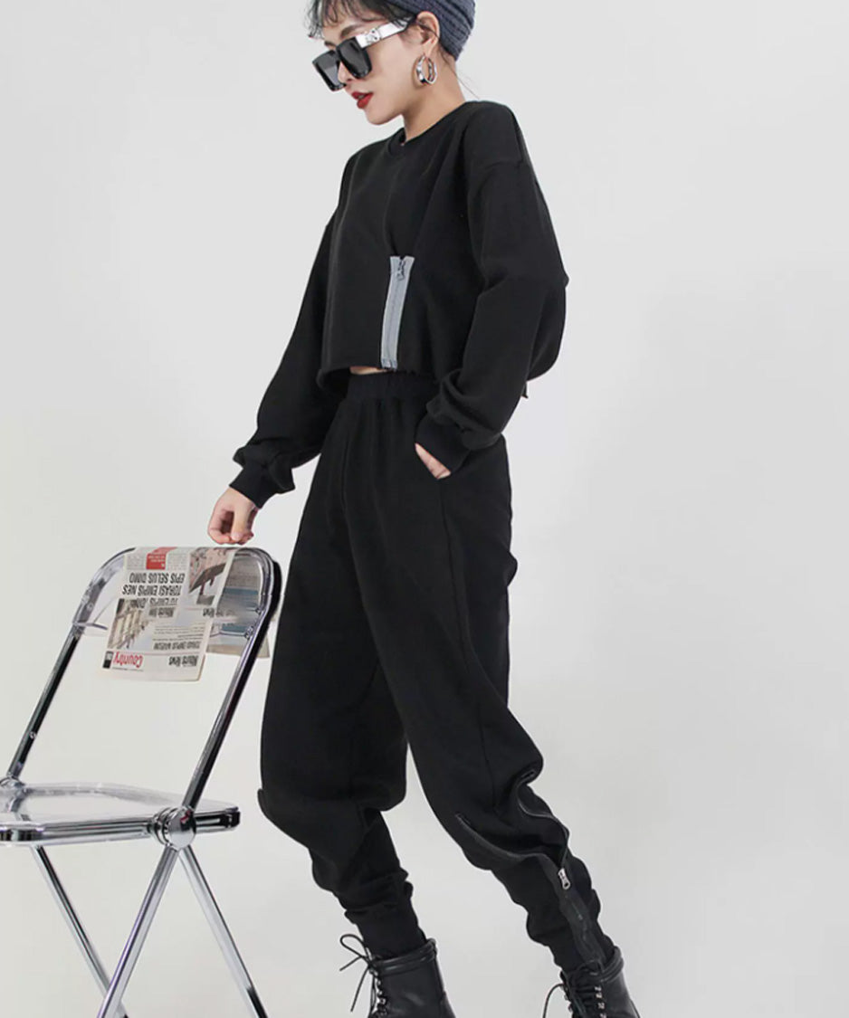 Zip Detail Cropped Sweatshirt
