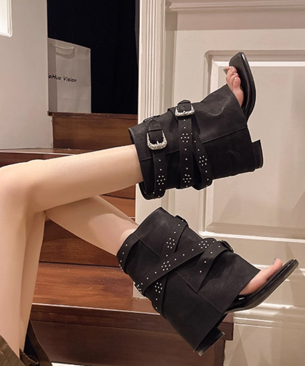 Buckle Crush Cover Sandal