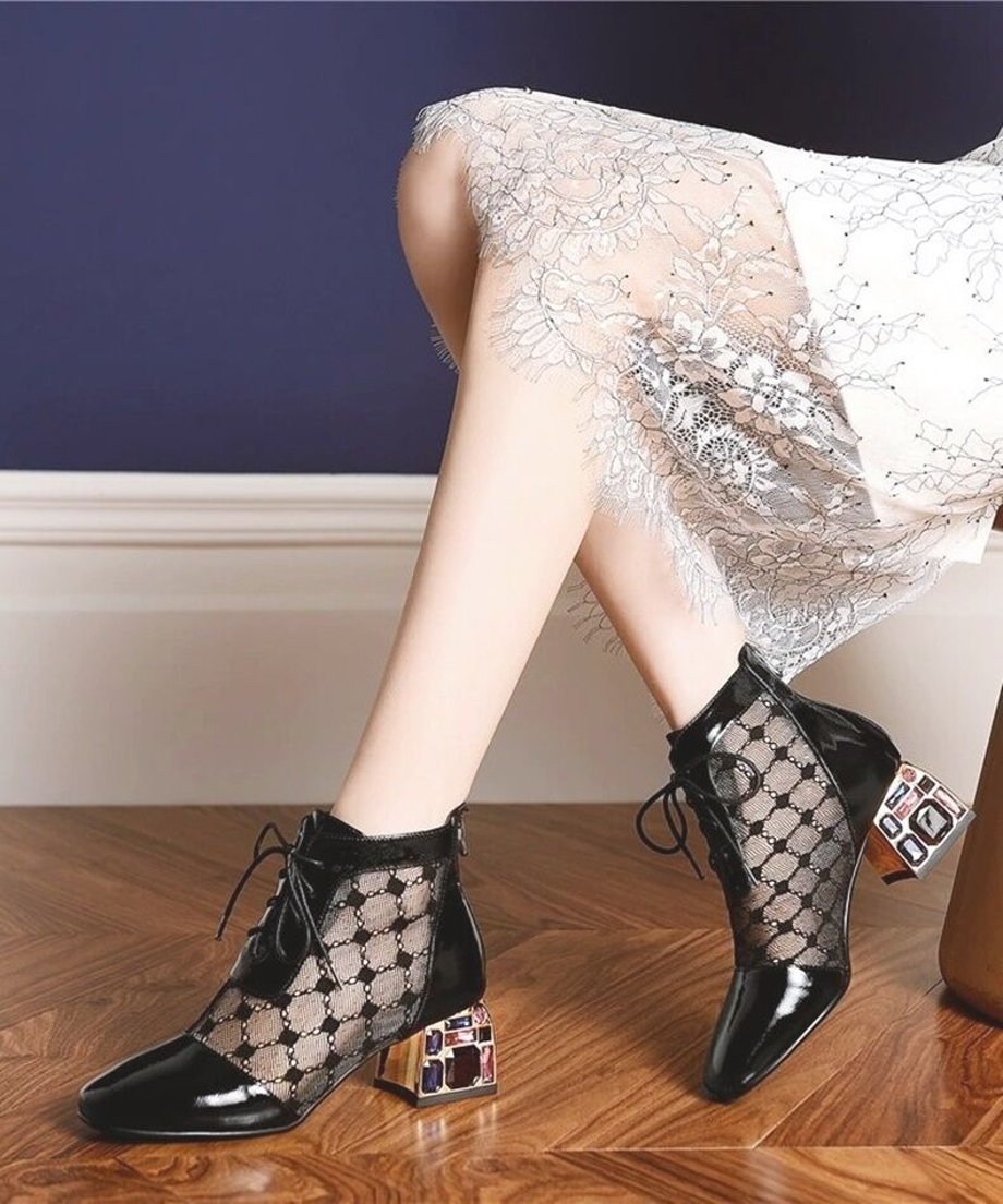 visual mesh boots
