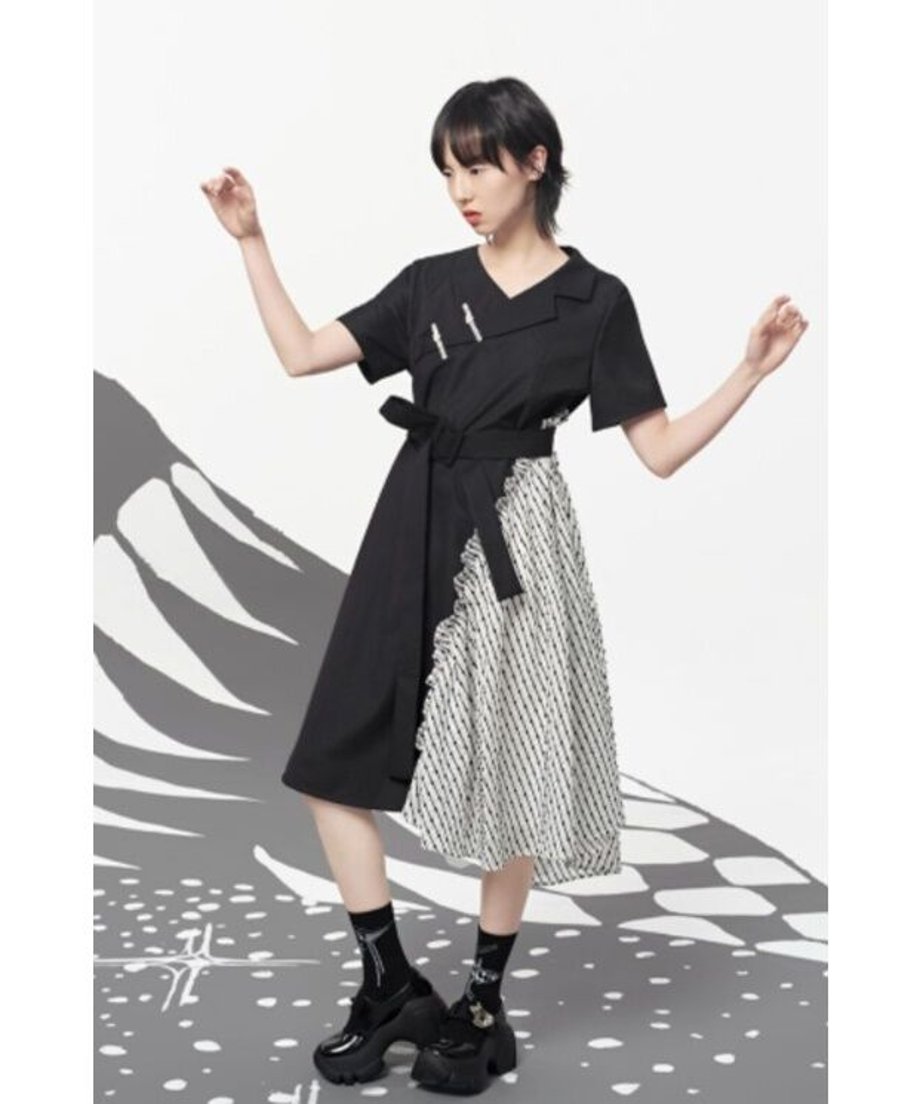 Pin Detail Contrast Wrap Dress