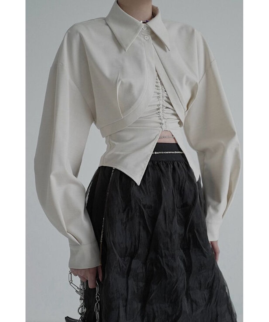 Round Tail Cropped Blouse