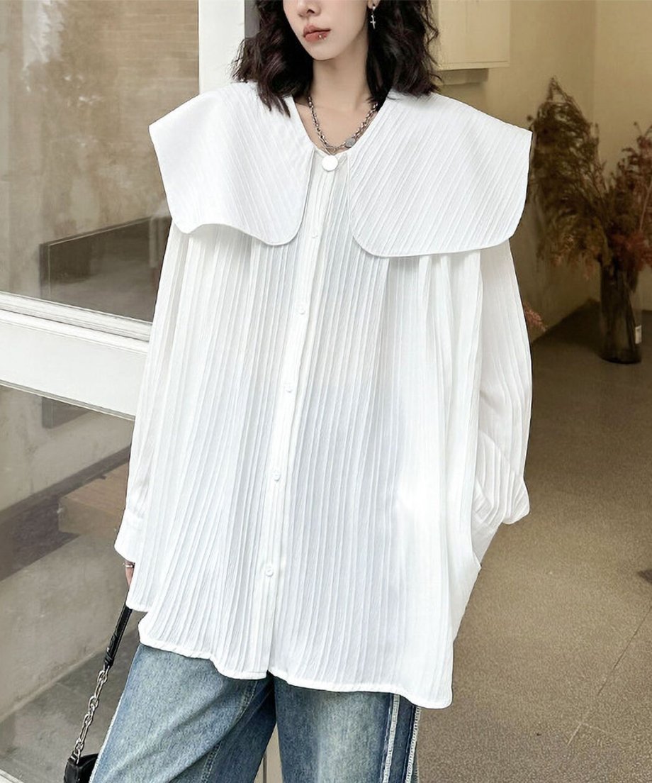 Pleated Sailor Collar Blouse