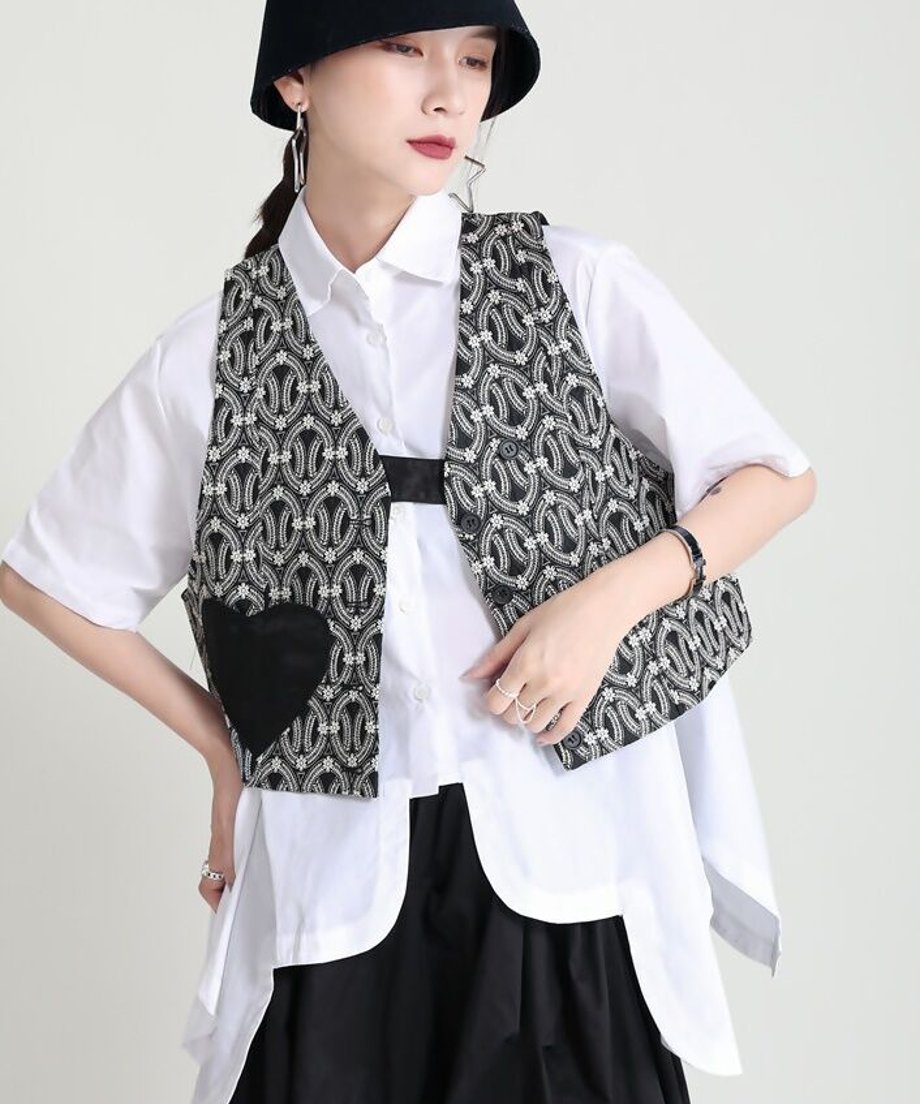 Heart Pocket Jacquard Vest