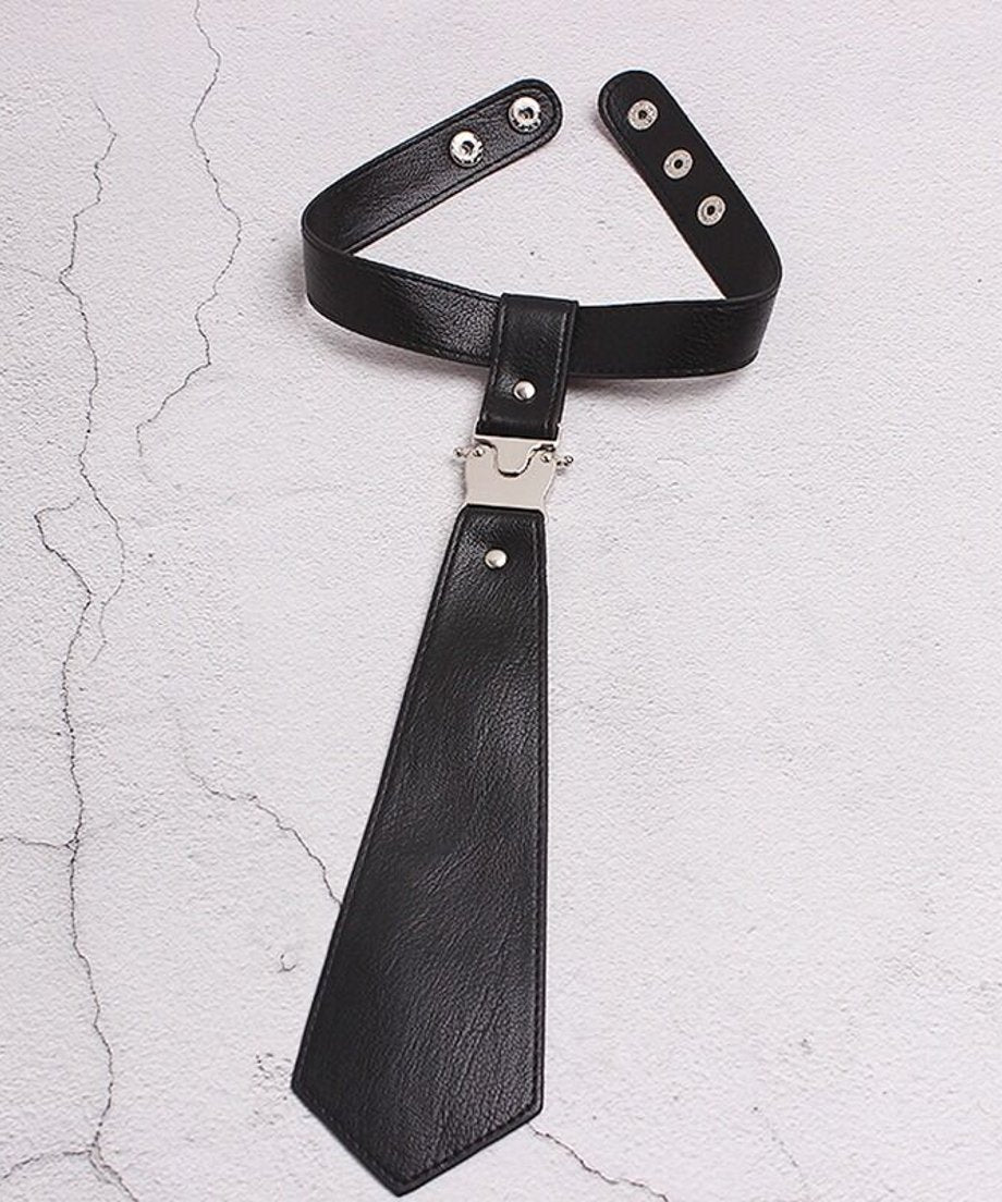 Metal Buckle Tie