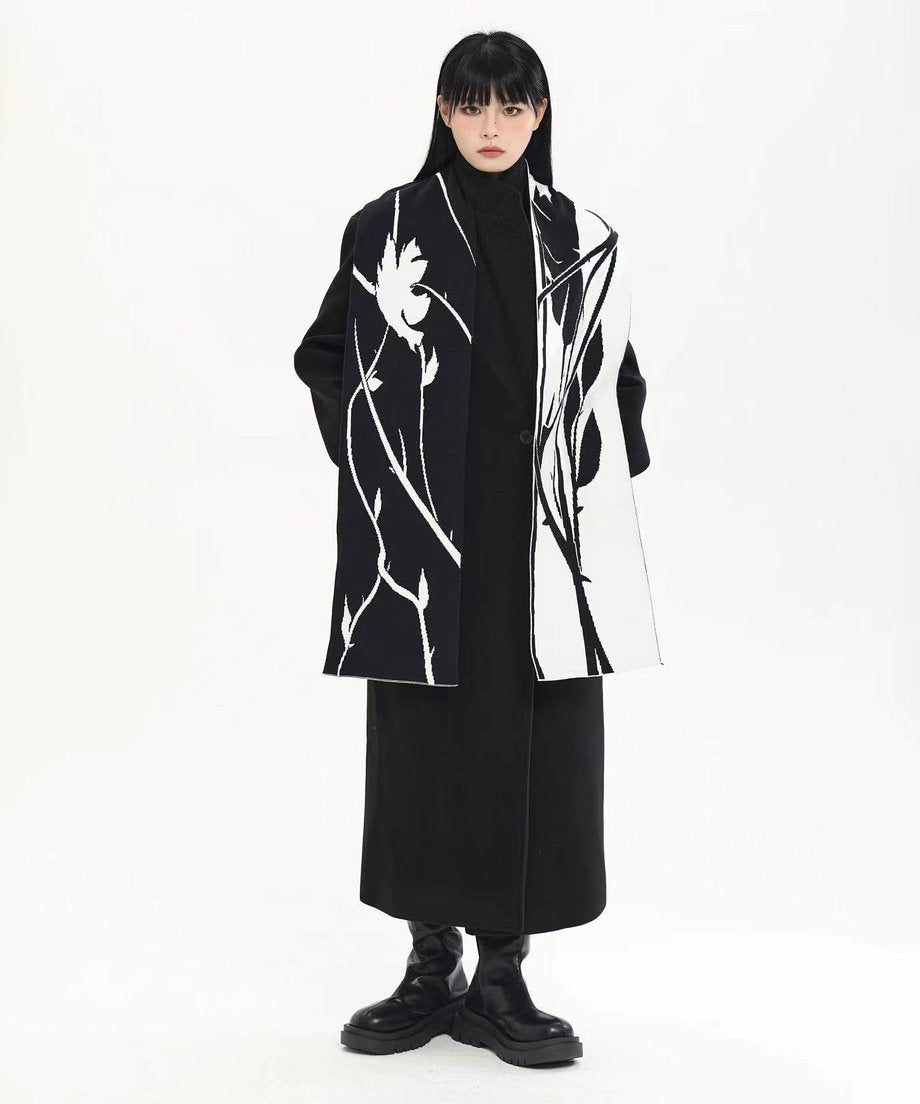 Monochrome Floral Contrast Stole
