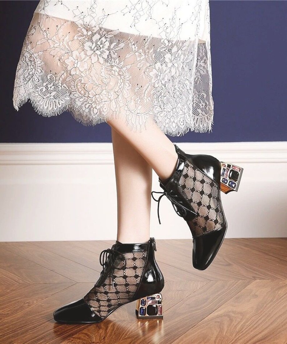 visual mesh boots