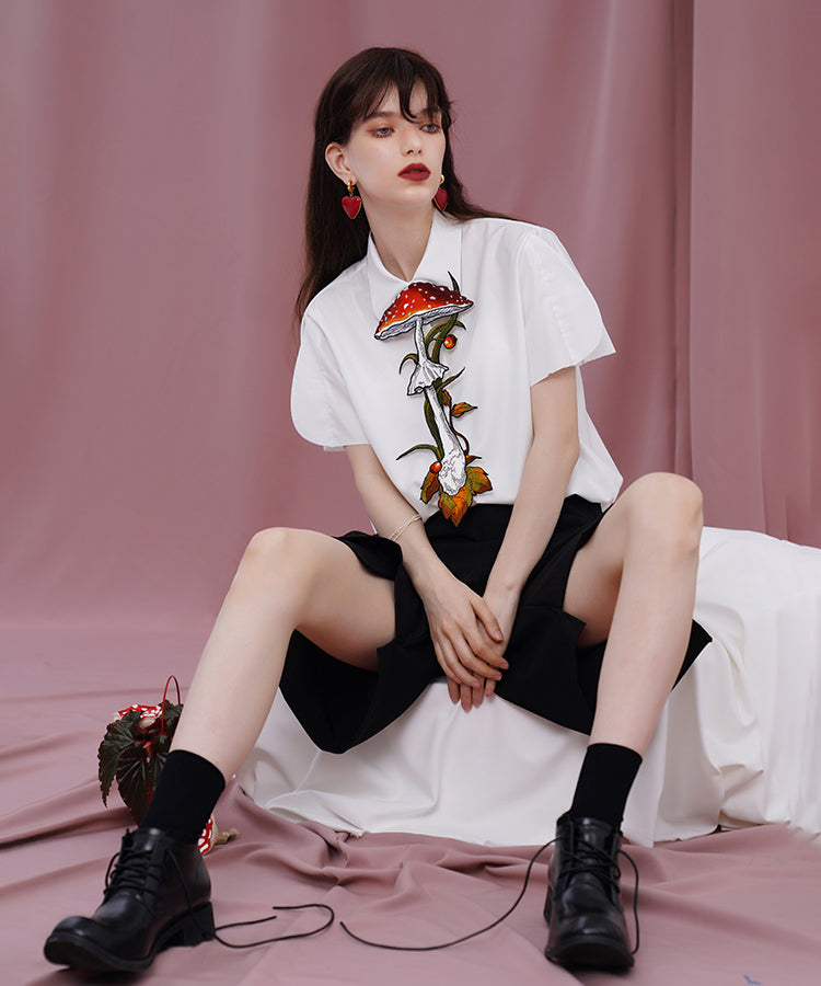 Mushroom Berry Tie