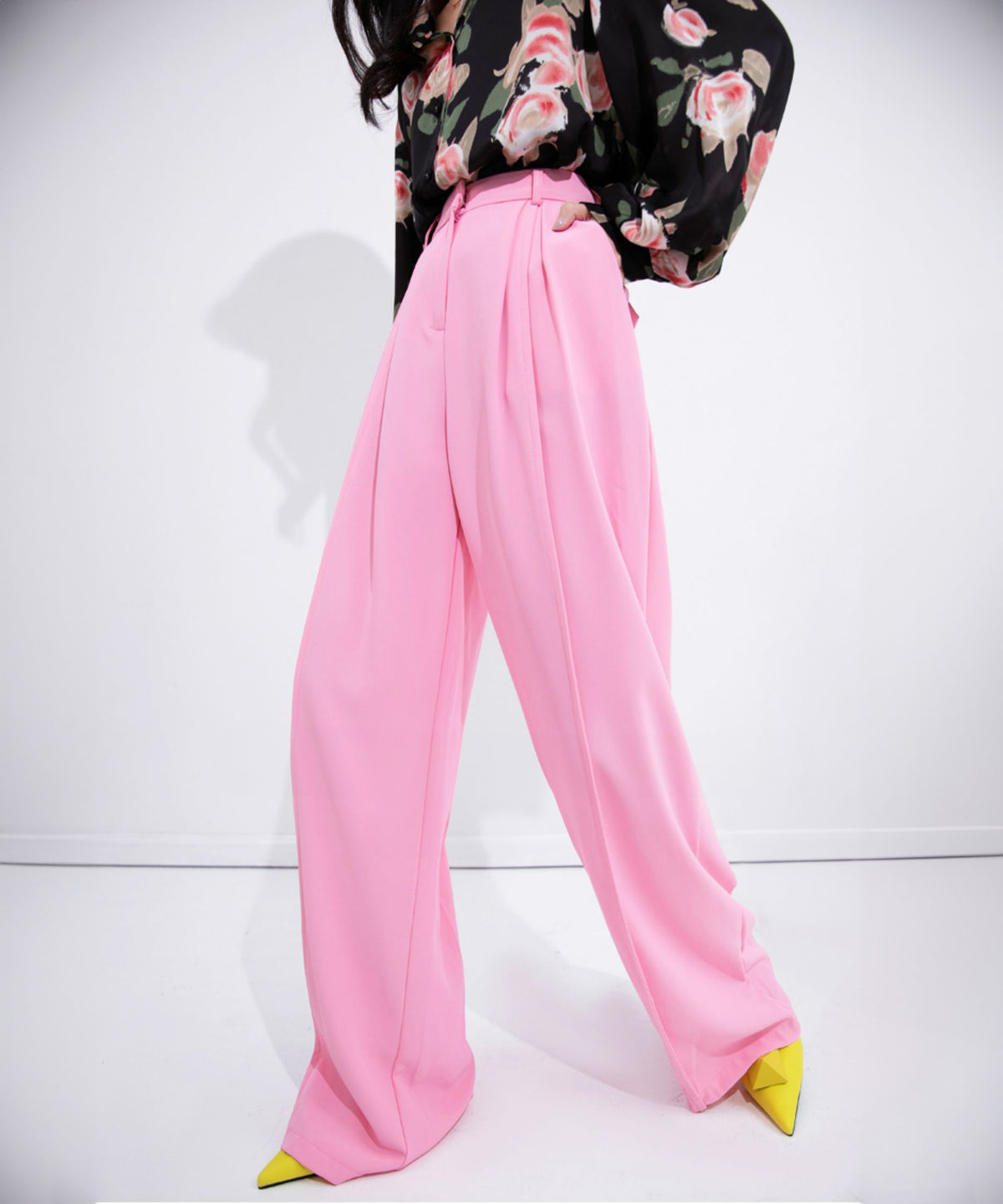 Tuck Wide Pants
