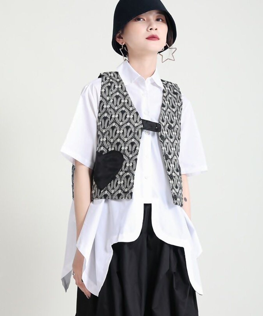Heart Pocket Jacquard Vest