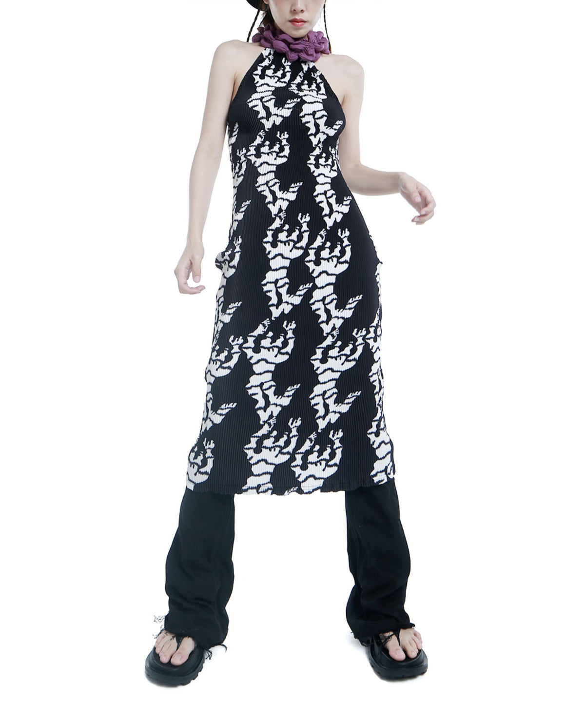 Three-dimensional Pleate-neck Dress