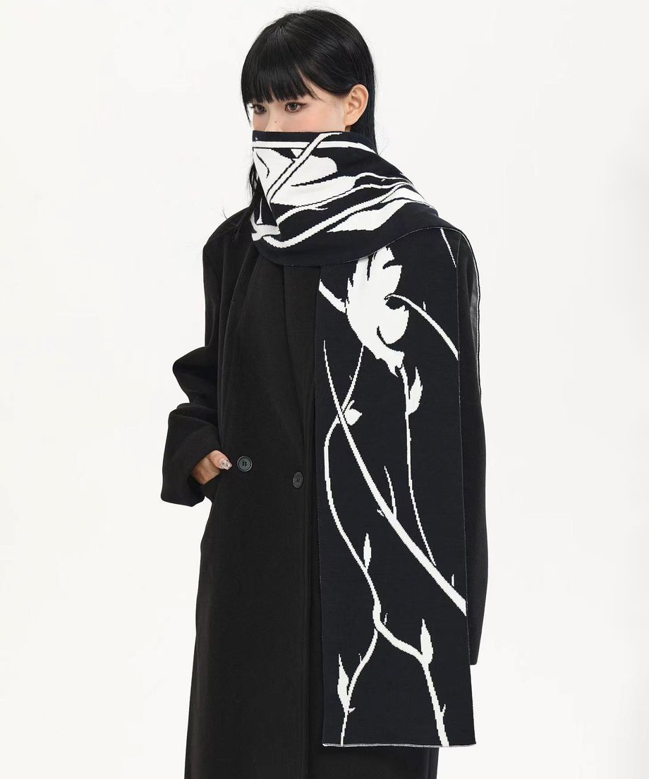 Monochrome Floral Contrast Stole
