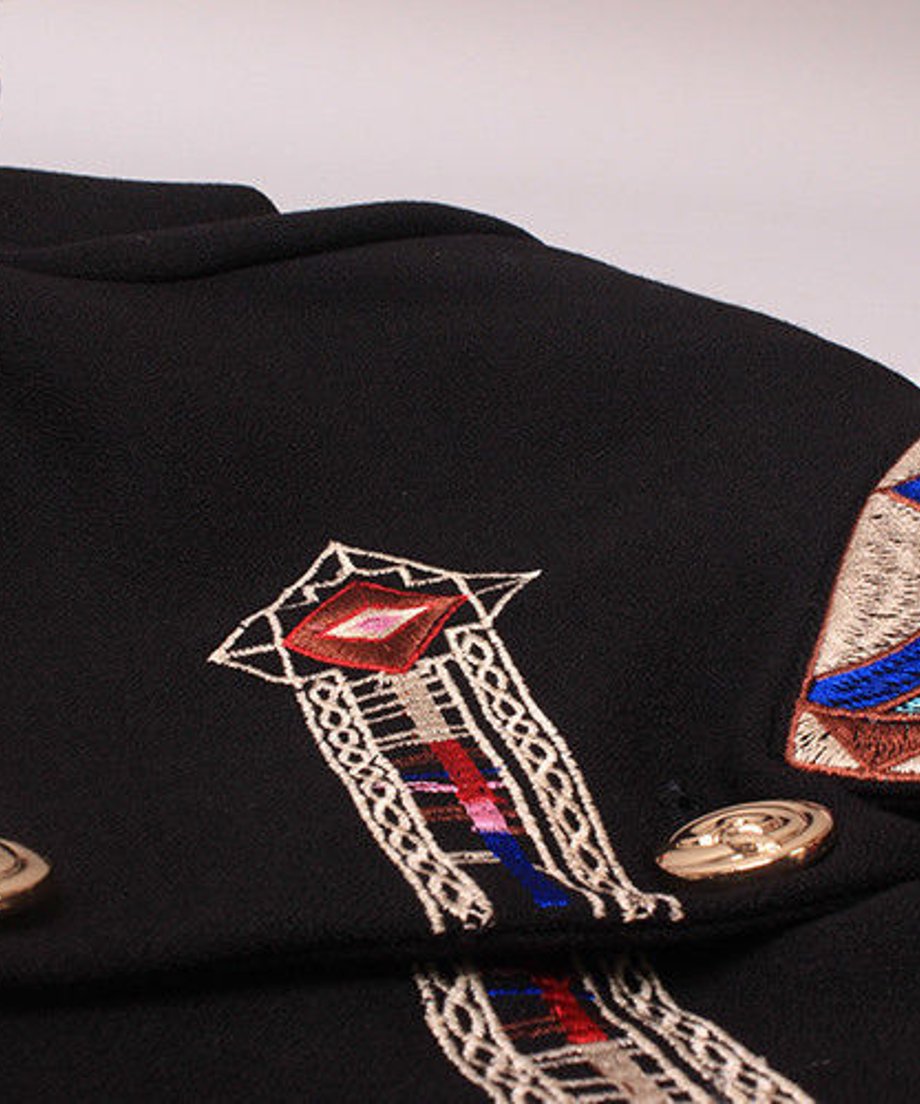 Mao color embroidery jacket