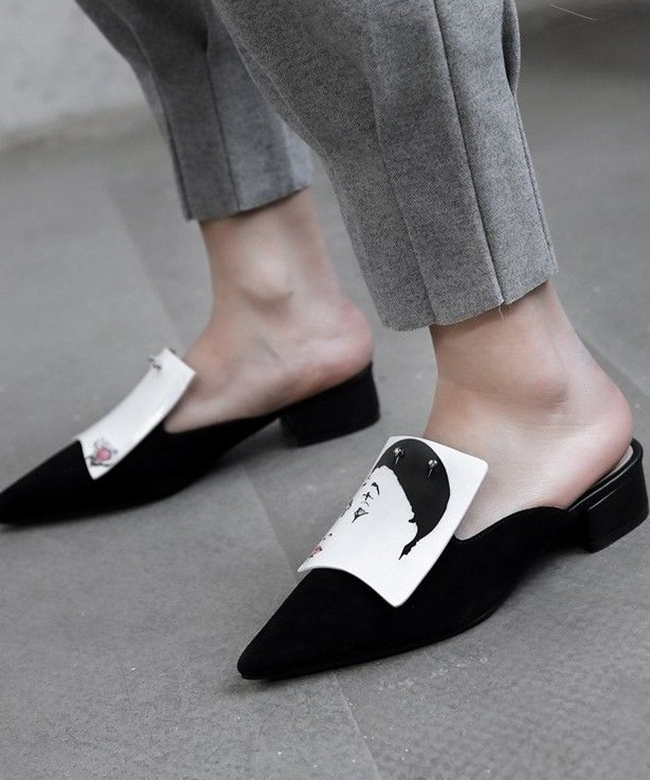Striped Art Face Pointed Mules