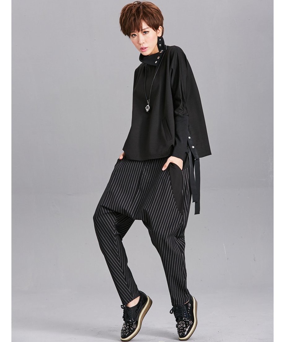 Snap Collar Drawstring Top