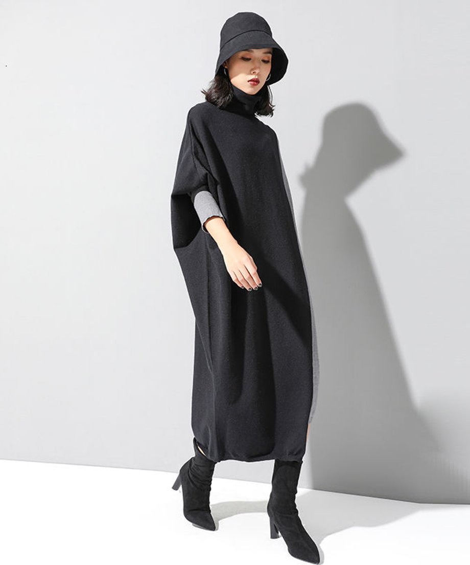 Bicolor Batwing Knit Dress