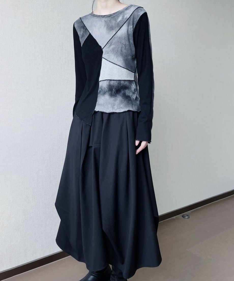 Boat-neck Blocking Top