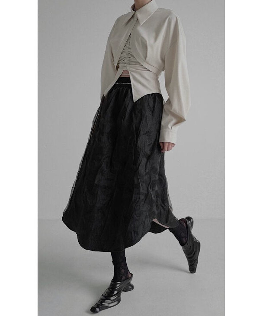 Round Tail Cropped Blouse