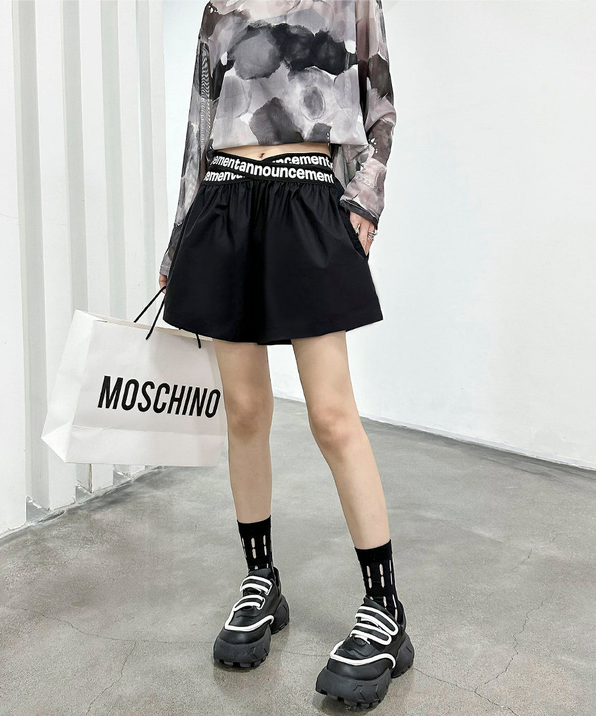 Cross Line Waist Shorts