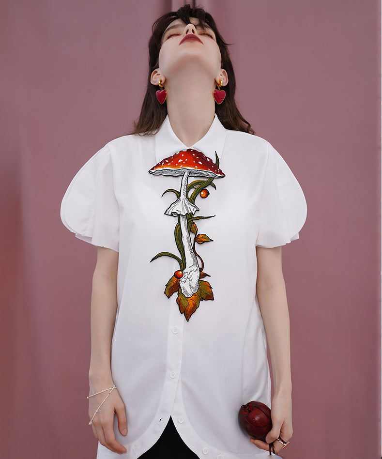 Mushroom Berry Tie