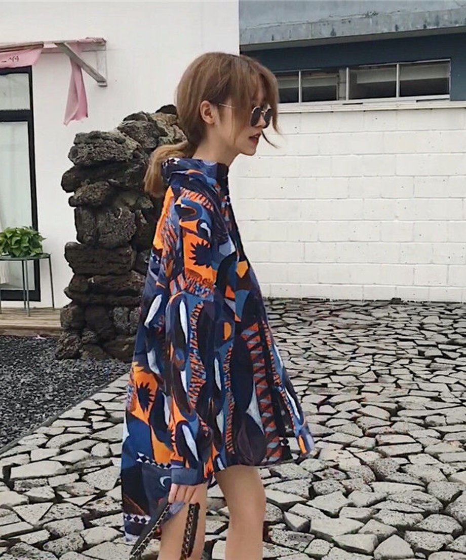 Geometry Loose Blouse