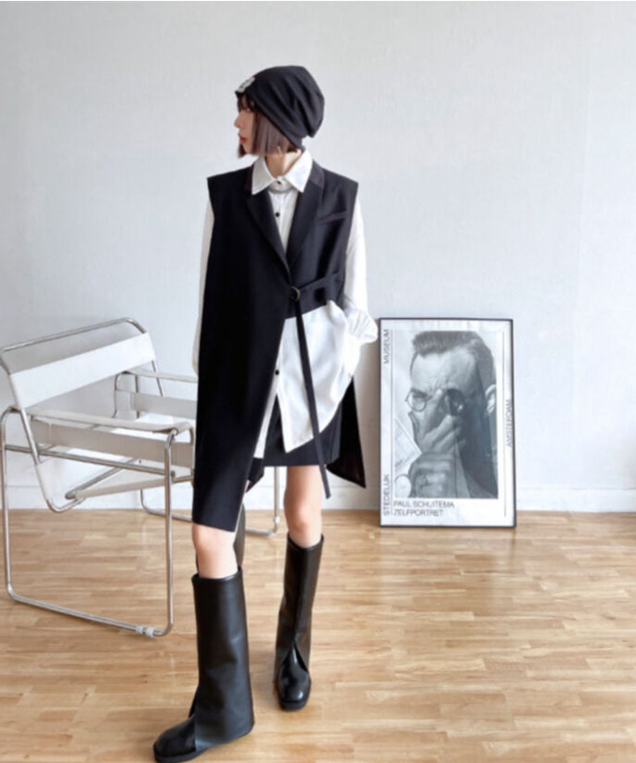 mirror naccino vest