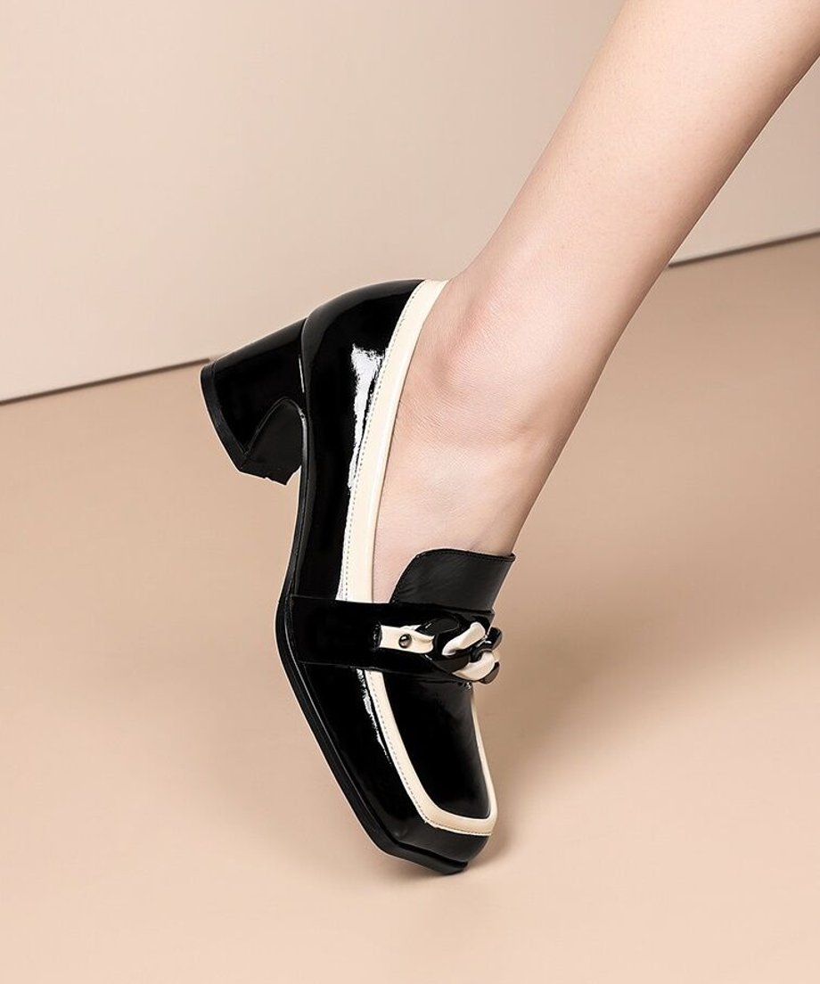 Gloss Chain Accent Loafers
