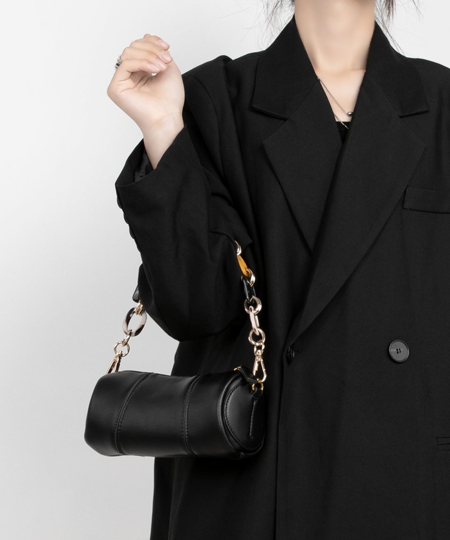 Color Chain Barrel Bag