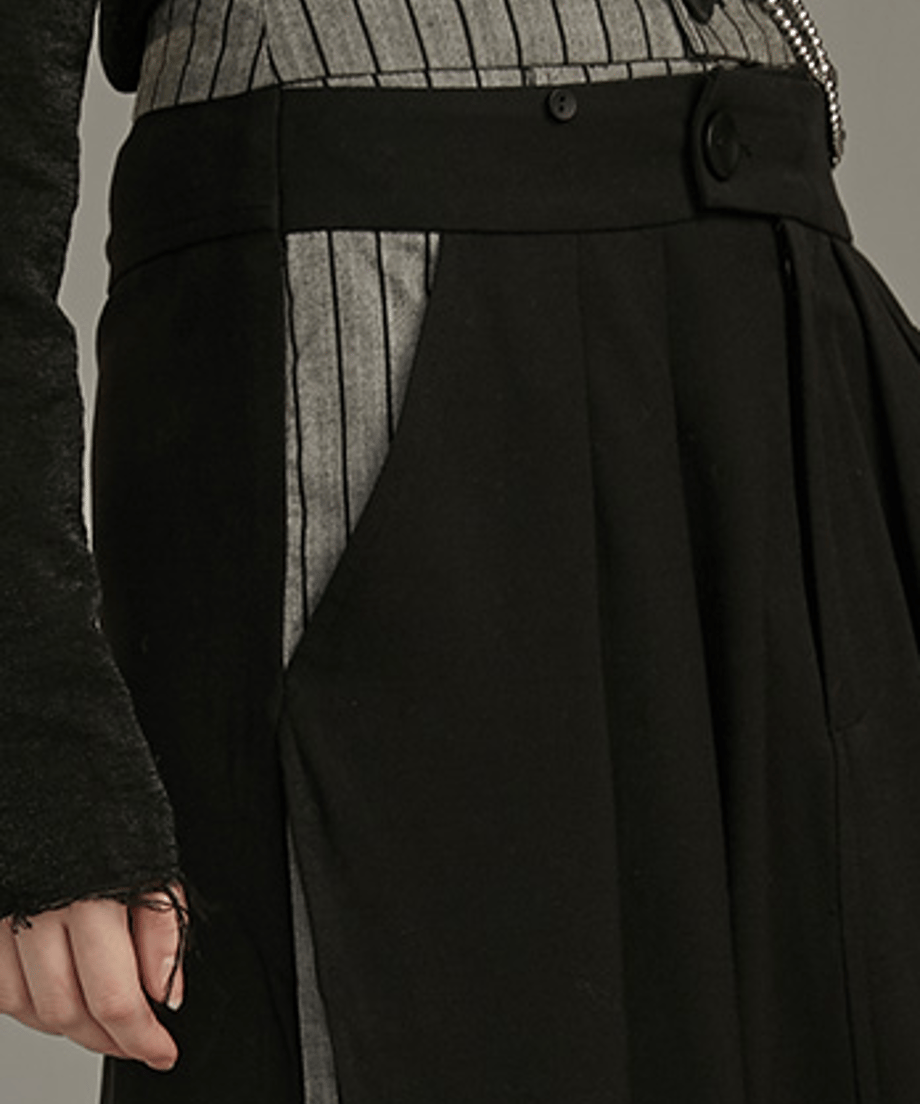 Side Slit Layered Check Insert Skirt