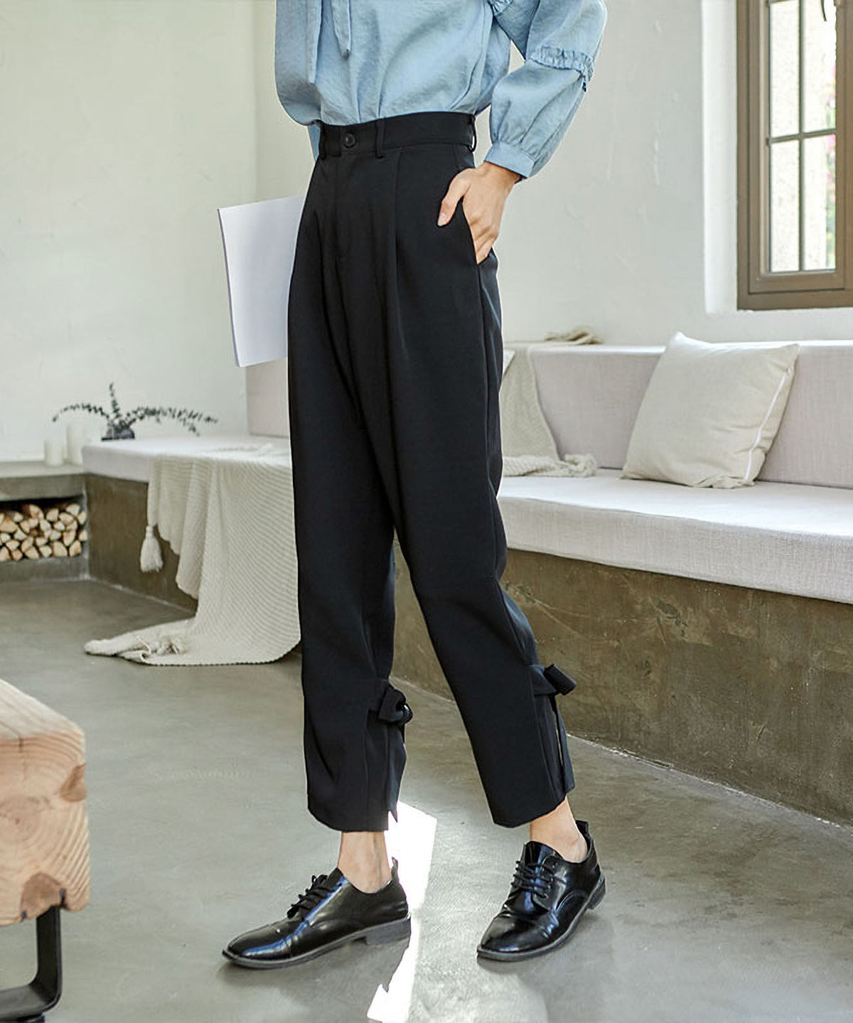 Bowtie Slim Pants