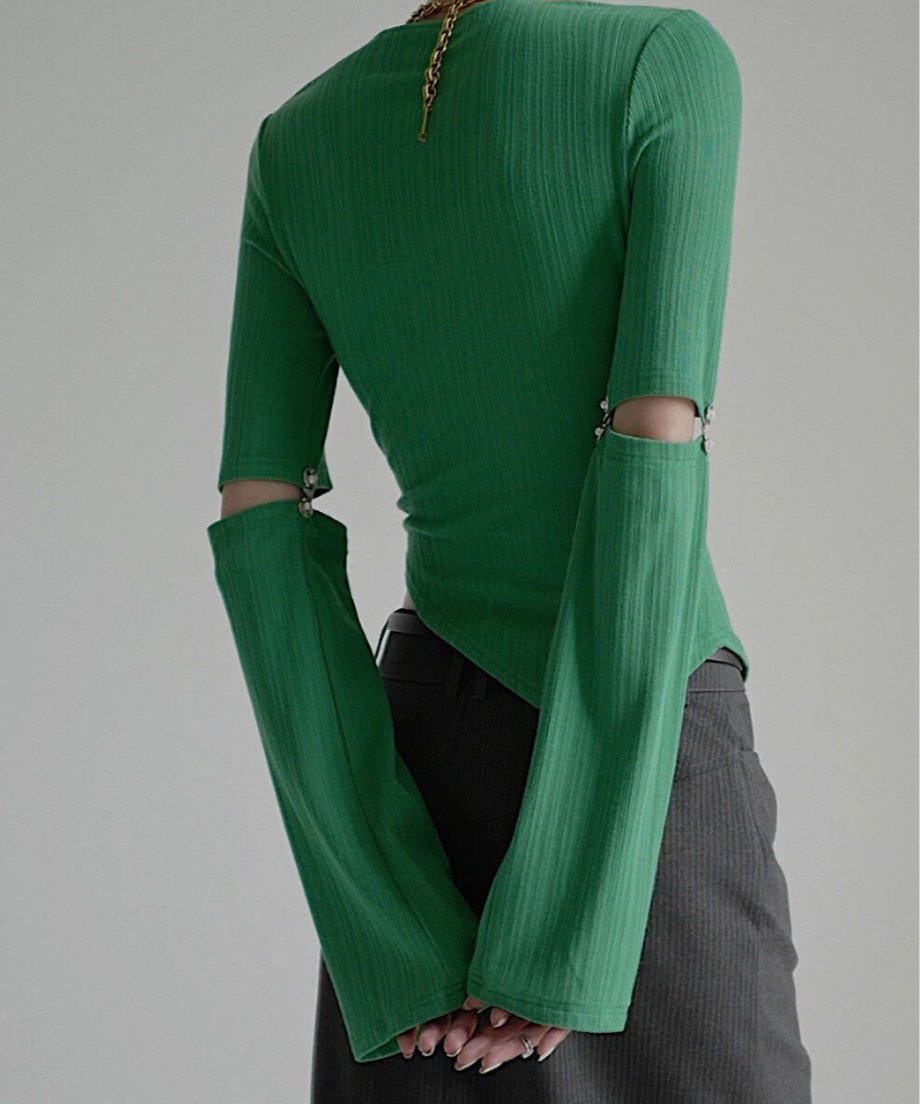 Cut-out Asymmetry Top