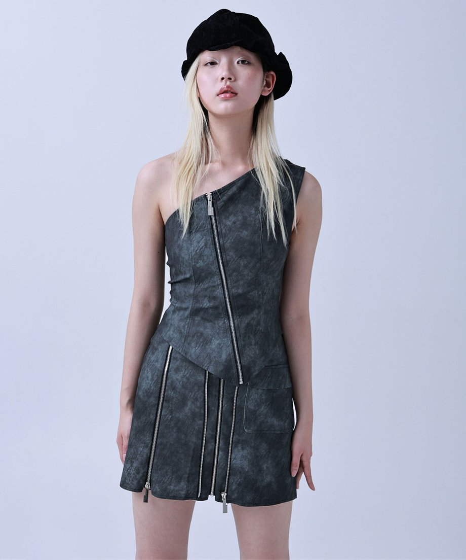 Velvet Wave Ribbon Hat