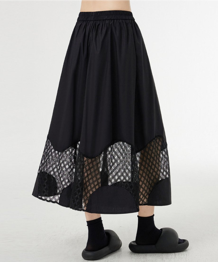 Curved Mesh Panel Flare Skirt