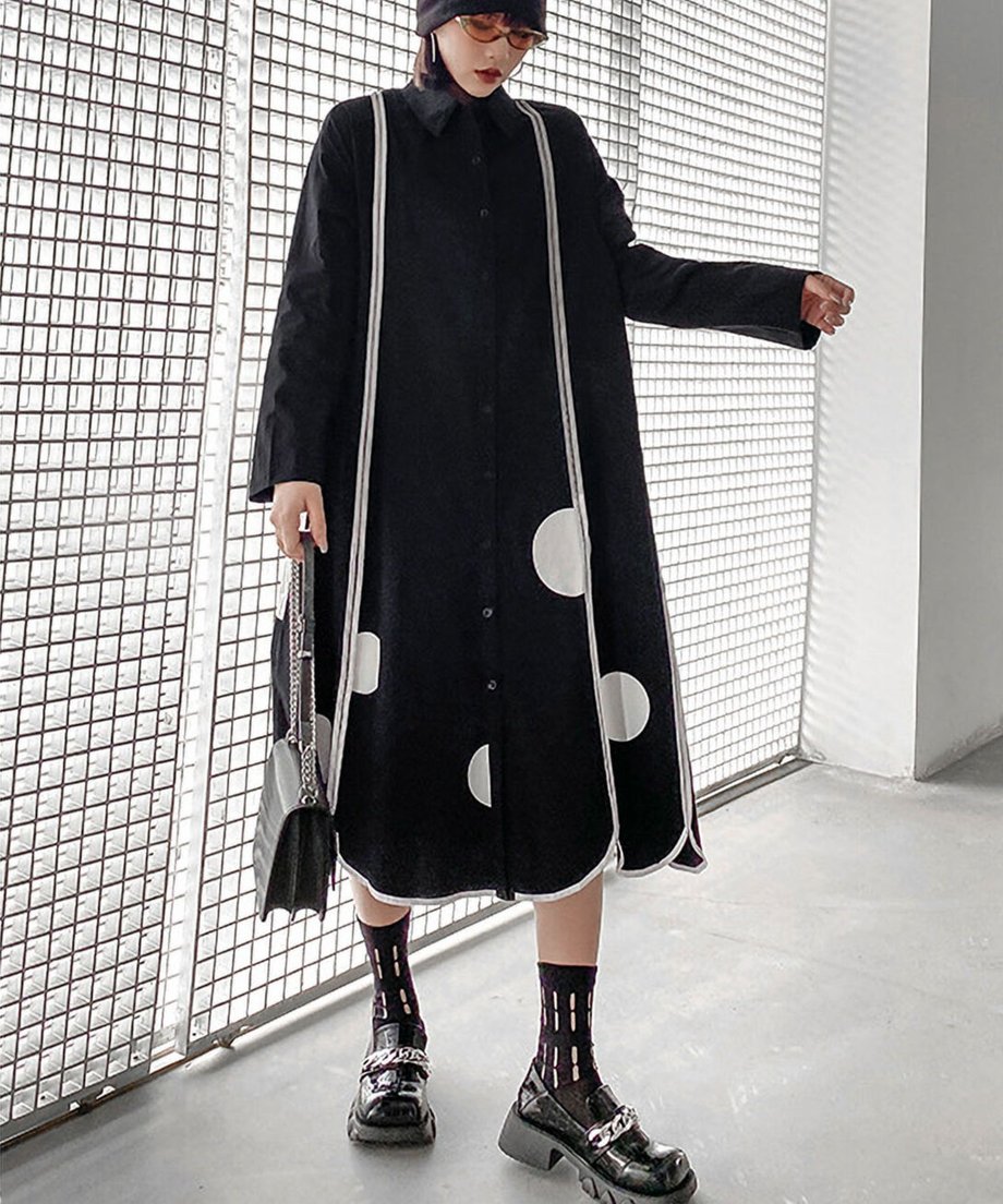 Scallop Dot Graphic Shirt Dress