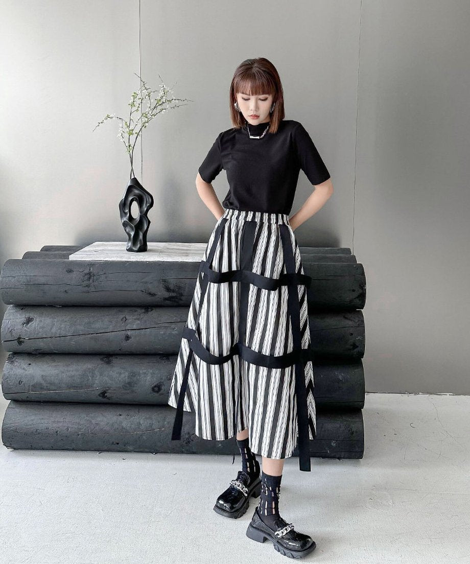 String Ribbon Flare Skirt