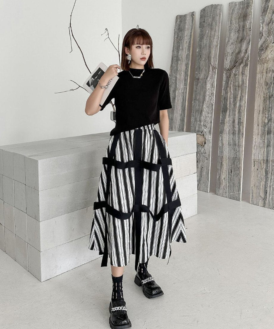 String Ribbon Flare Skirt