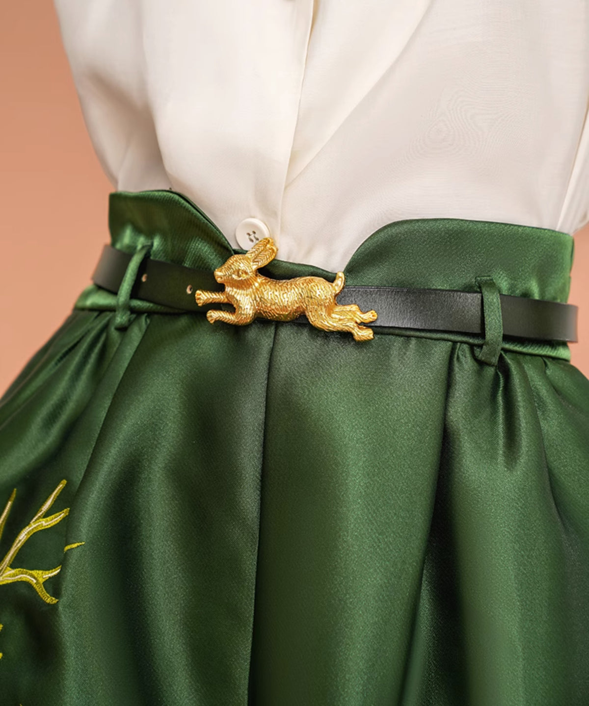 Rabbit Embroidery Shorts