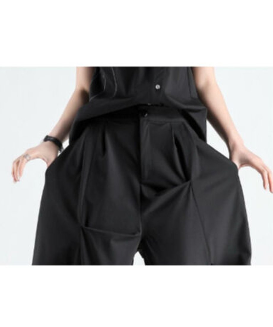 Tucking Wide Pants