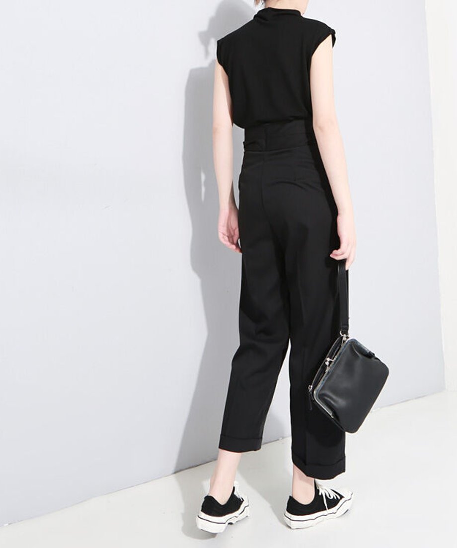 Button Belt Tapered Pants