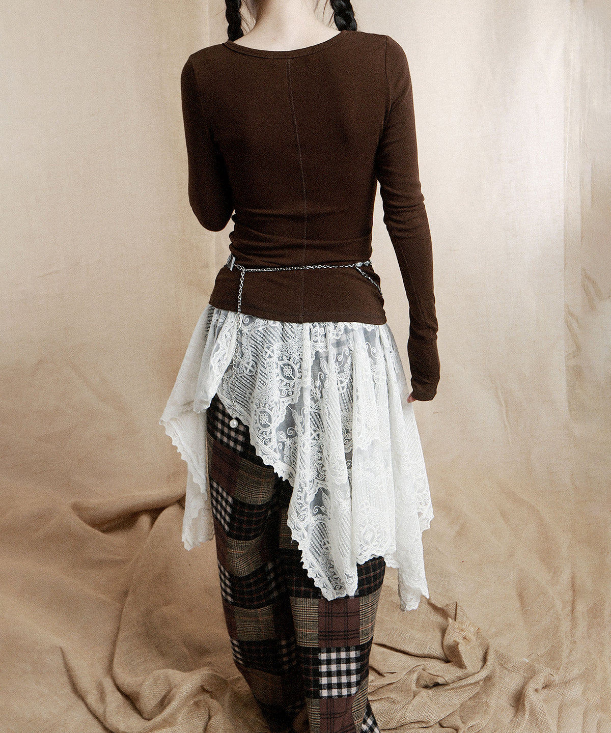 Oval-neck Top