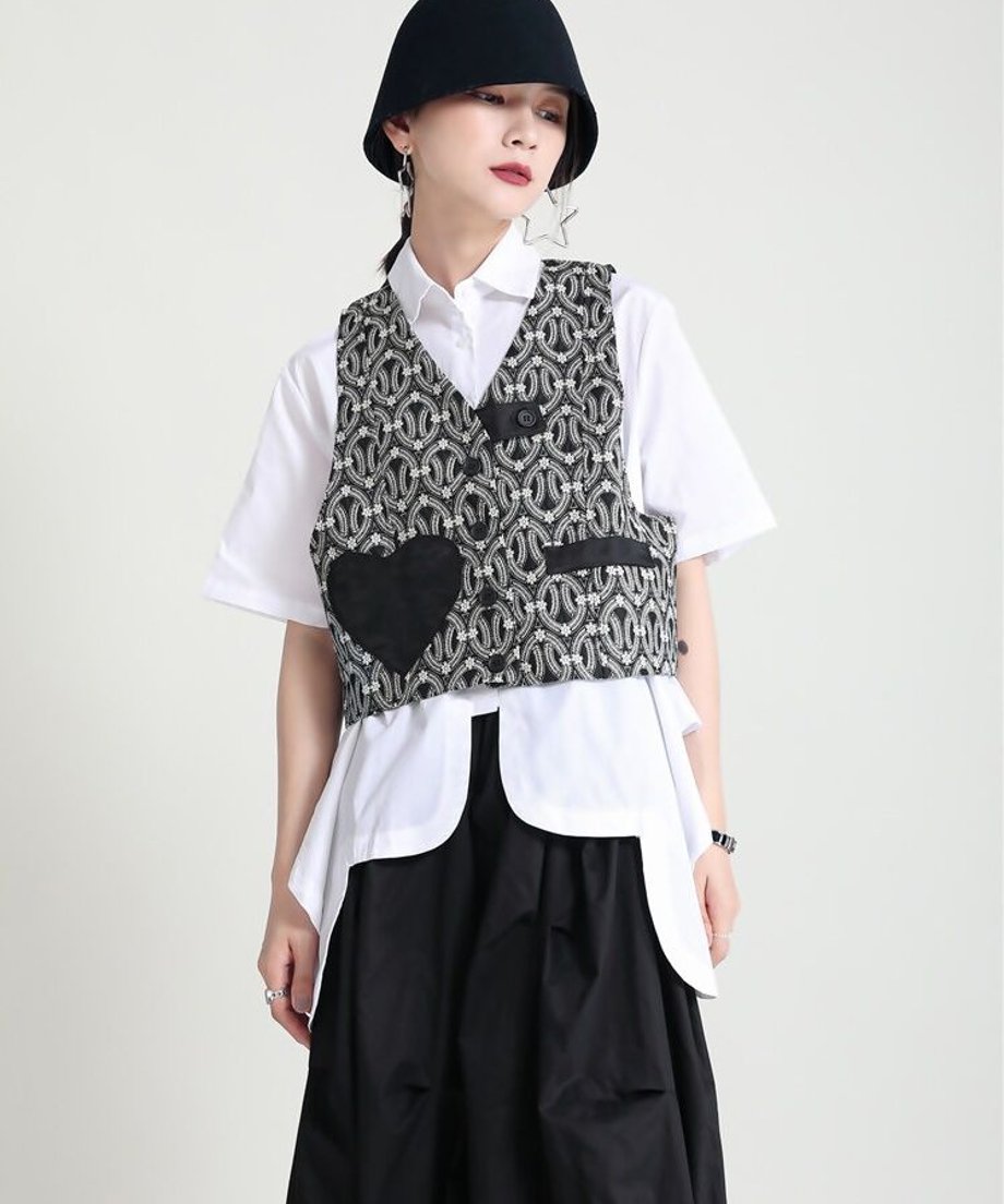 Heart Pocket Jacquard Vest