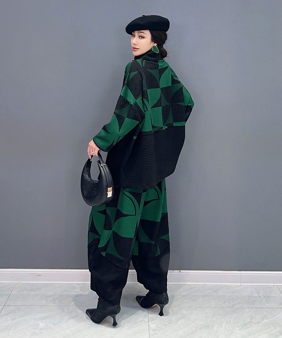 Geometric Pattern Top & Pants Co-ord