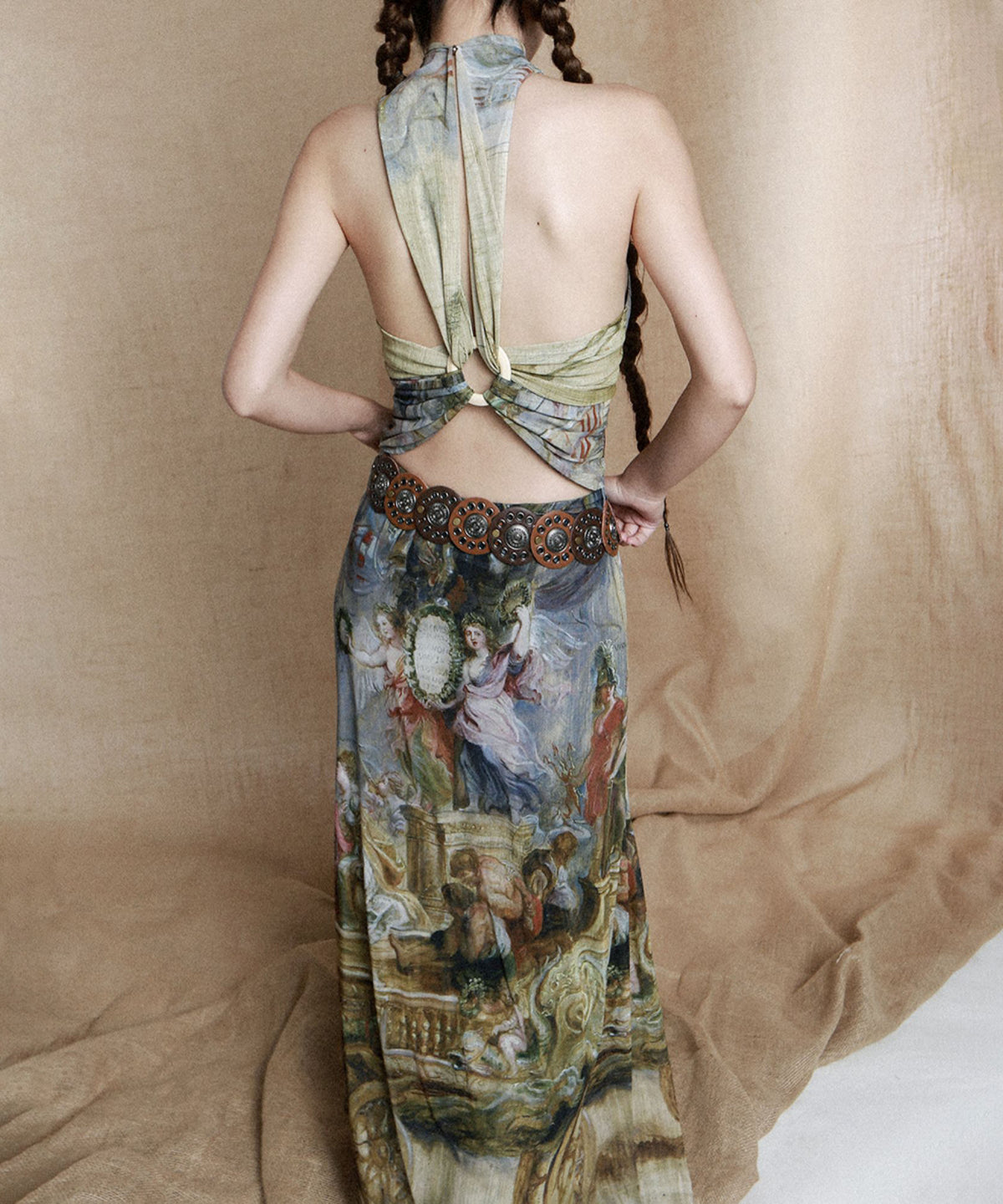 Art Full Open-back Dress