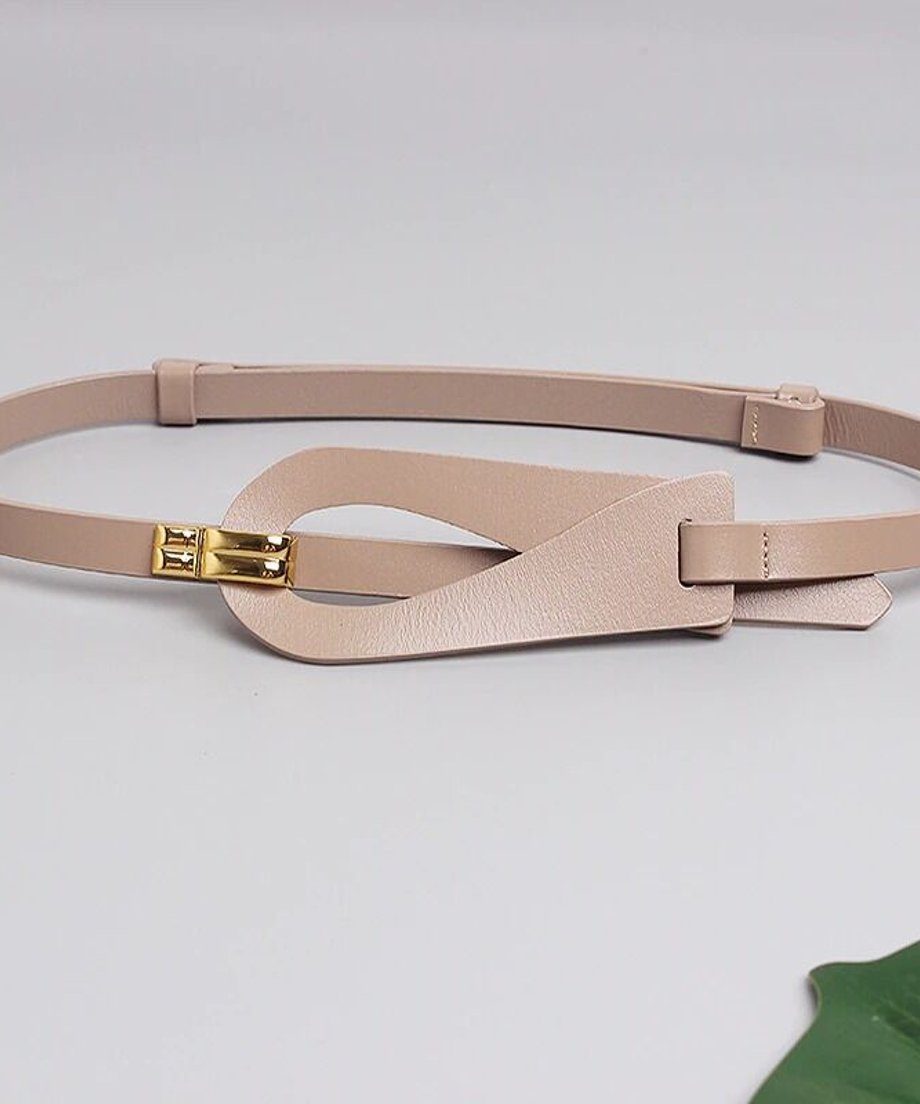 Arch Buckle Belt