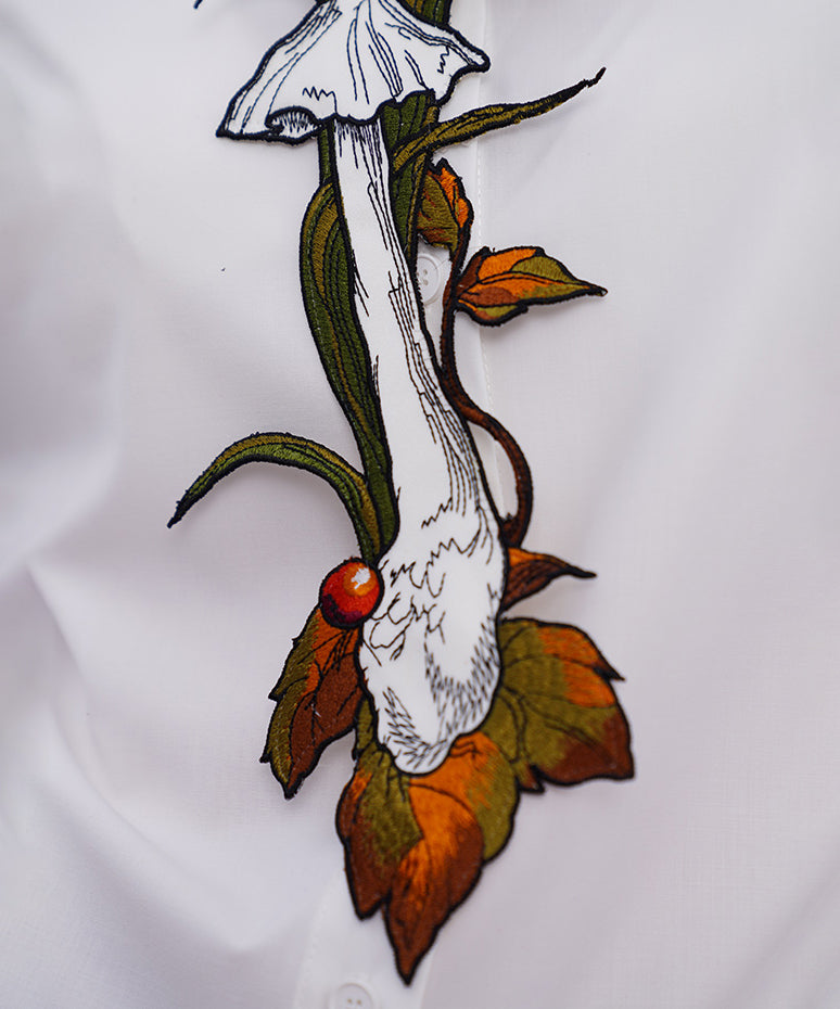 Mushroom Berry Tie